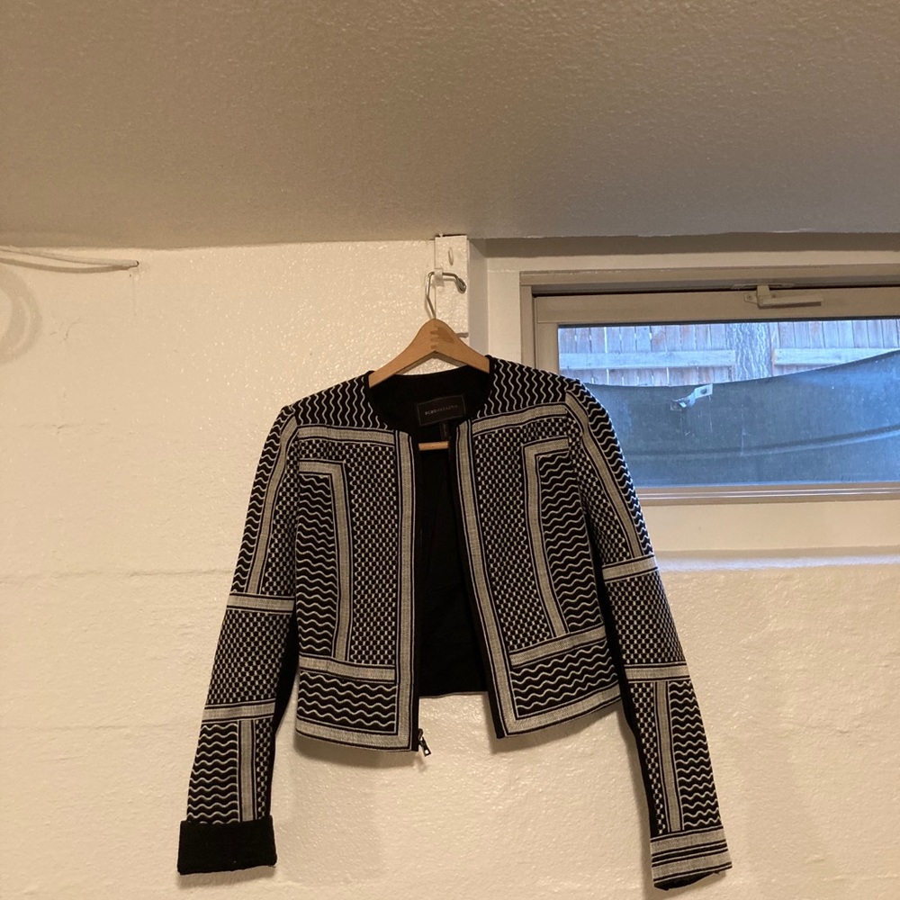 BCBG PLAID BLAZER